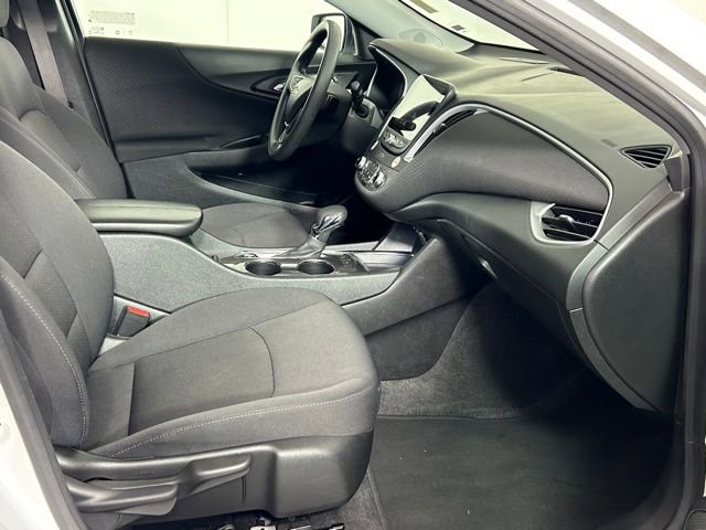 Used 2024 Chevrolet Malibu LT FWD image 8