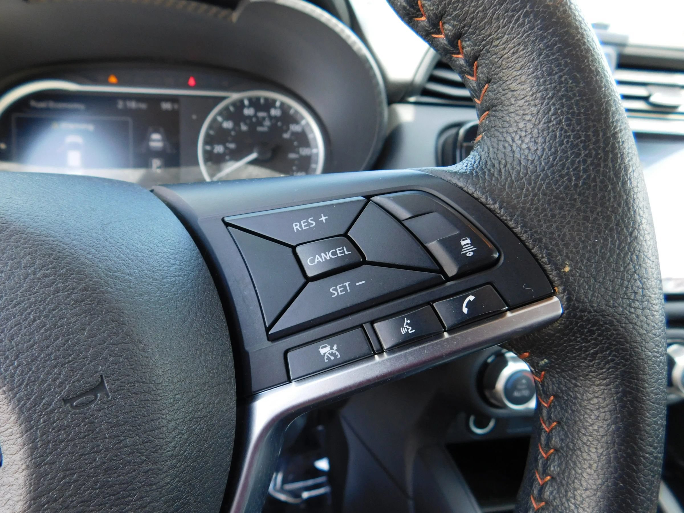 Used 2024 Nissan Versa SR w/ Trunk Package FWD image 21