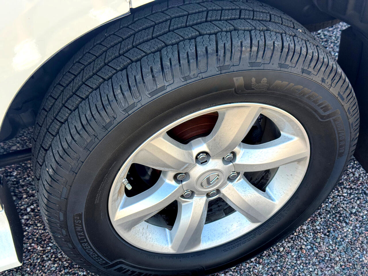 Used 2017 Lexus GX 460 image 44