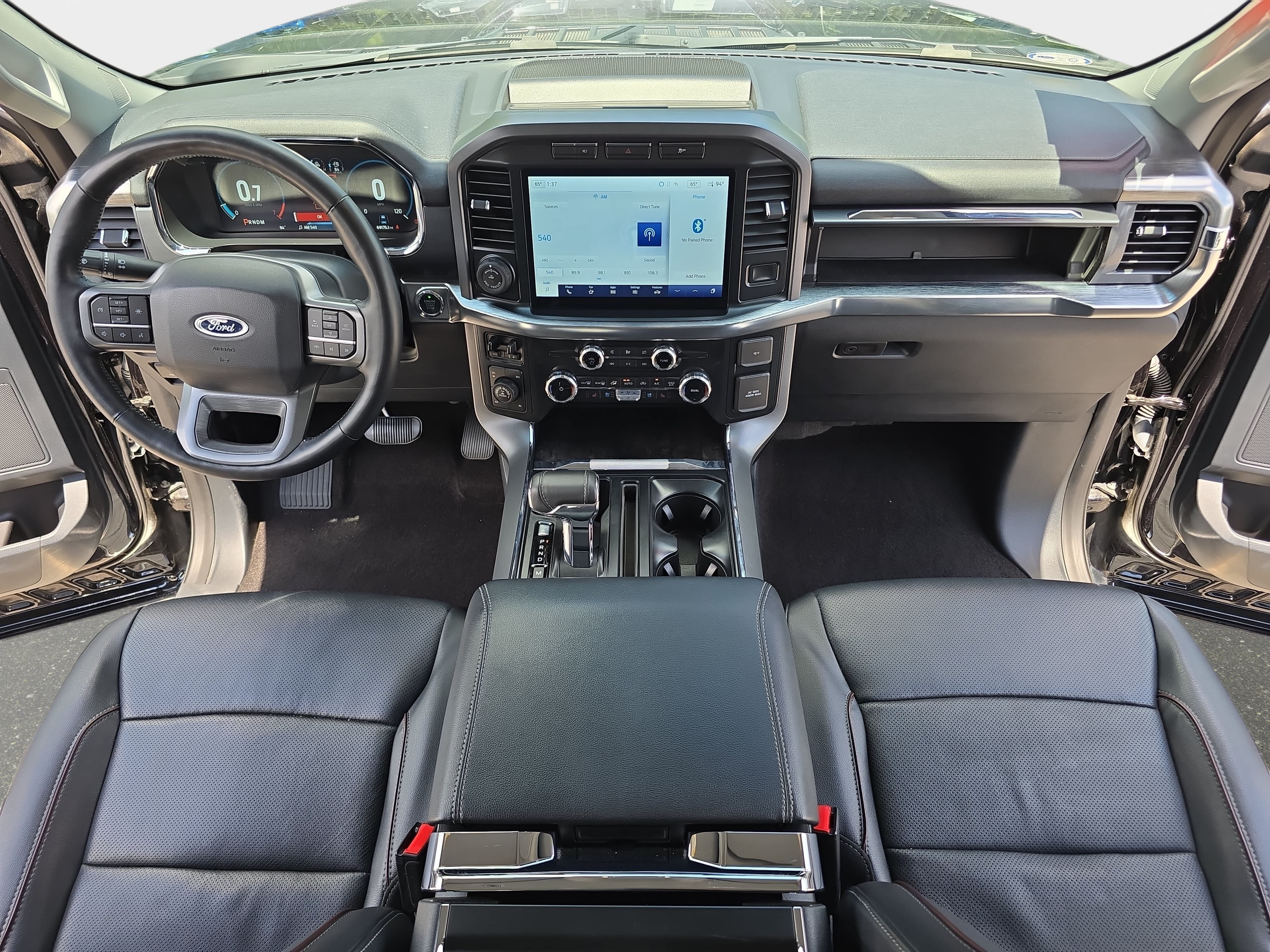 Used 2022 Ford F150 Lariat w/ Trailer Tow Package AWD/4WD image 9