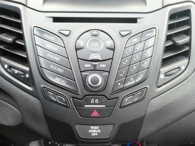 Used 2019 Ford Fiesta SE FWD image 36