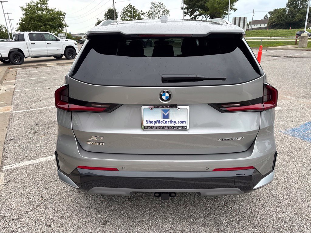 Used 2026 BMW X1 xDrive28i w/ Technology Package AWD/4WD image 11