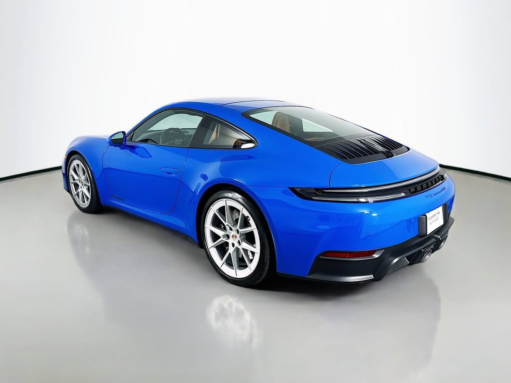 Certified 2025 Porsche 911 Carrera GTS RWD image 3
