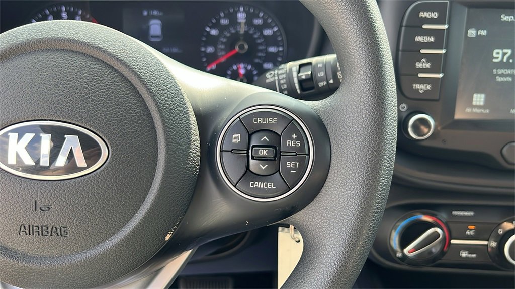 Used 2021 Kia Soul LX image 19