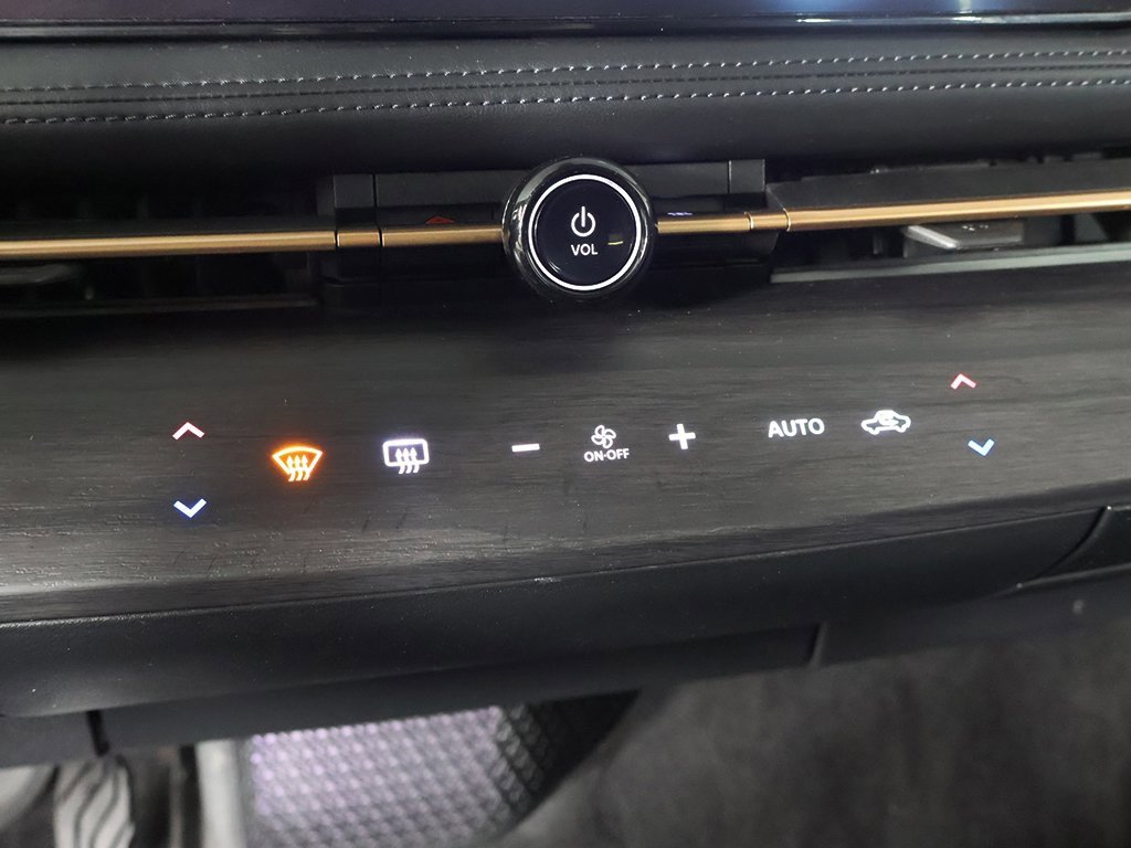 Used 2023 Nissan Ariya FWD image 46