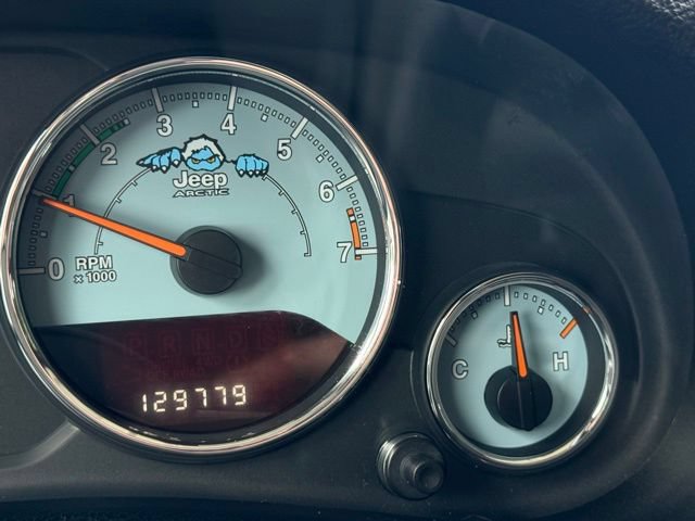 Used 2012 Jeep Wrangler Unlimited Sahara AWD/4WD image 33