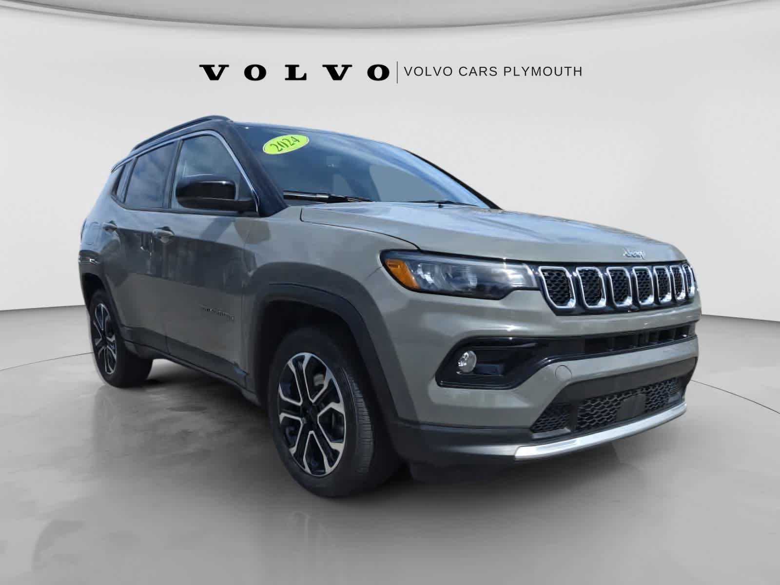 Used 2024 Jeep Compass Limited AWD/4WD image 11