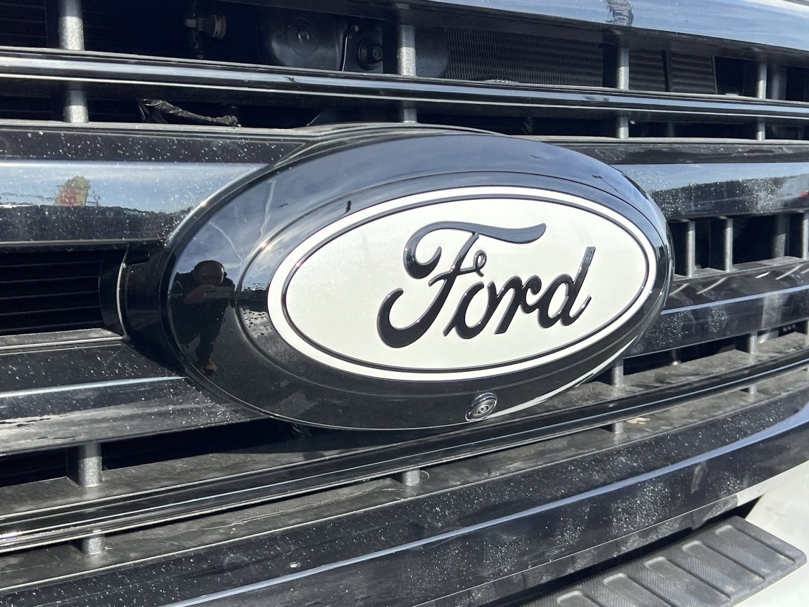 New 2026 Ford F250 Platinum w/ Tremor Off-Road Package image 27