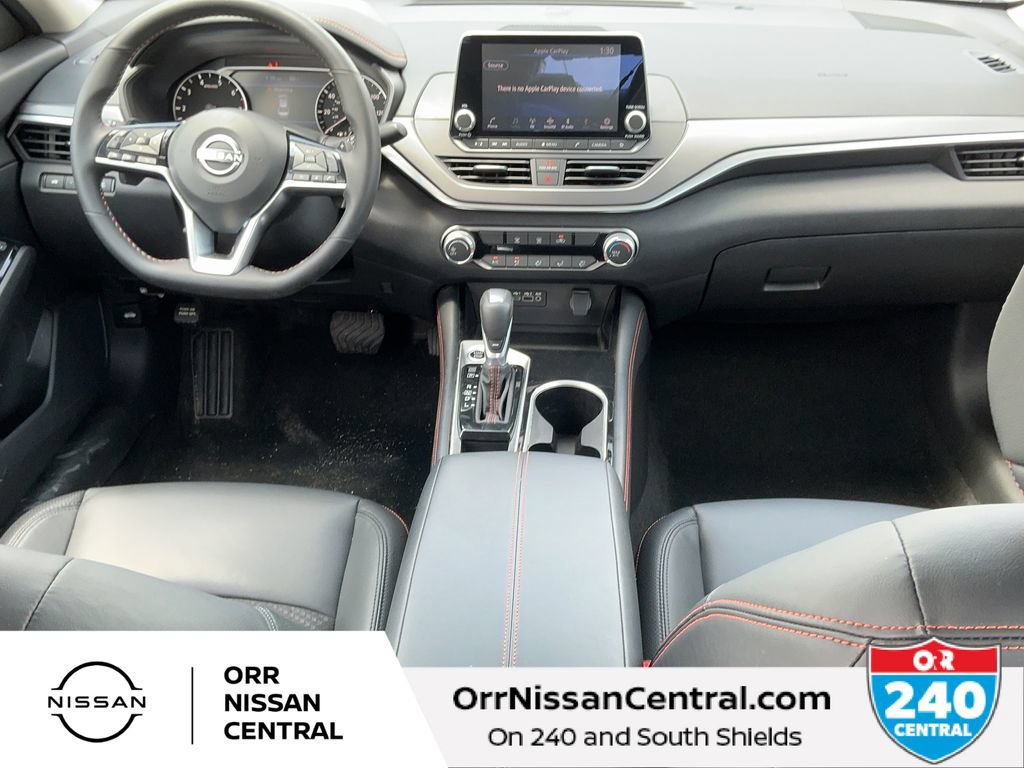 Used 2025 Nissan Altima 2.5 SR FWD image 15