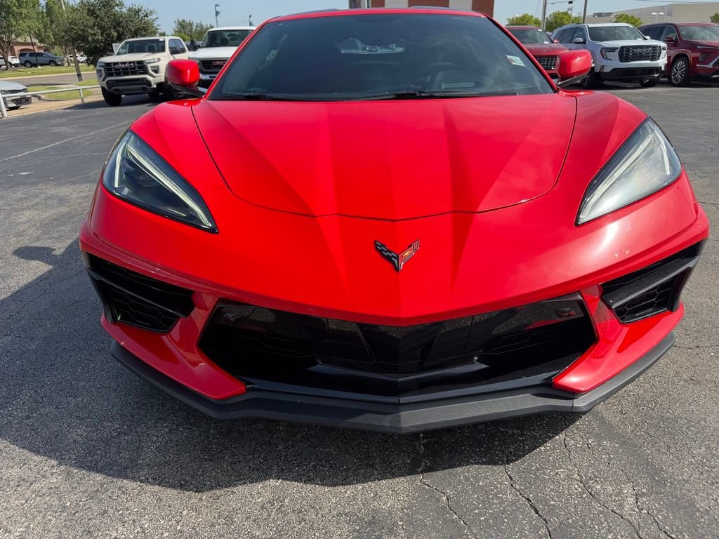 Used 2021 Chevrolet Corvette Stingray Preferred Cpe w/ Z51 Performance Package RWD image 9