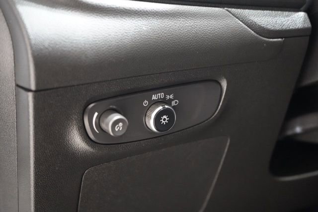 Used 2025 Buick Encore GX Preferred image 21
