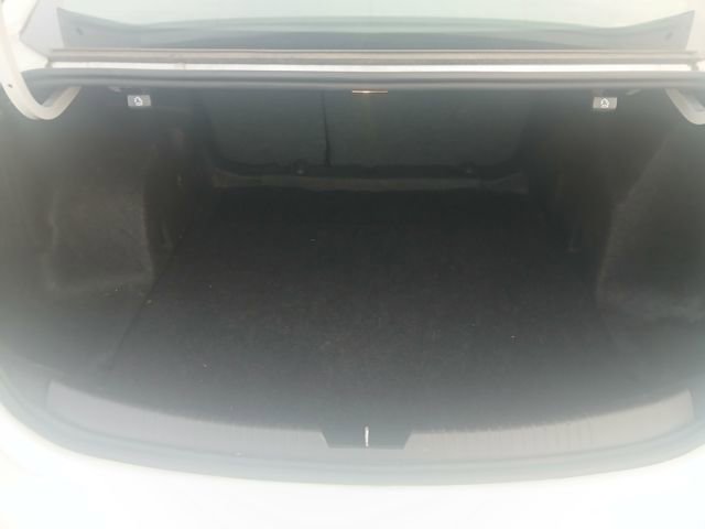 Used 2024 Chevrolet Malibu LT image 39