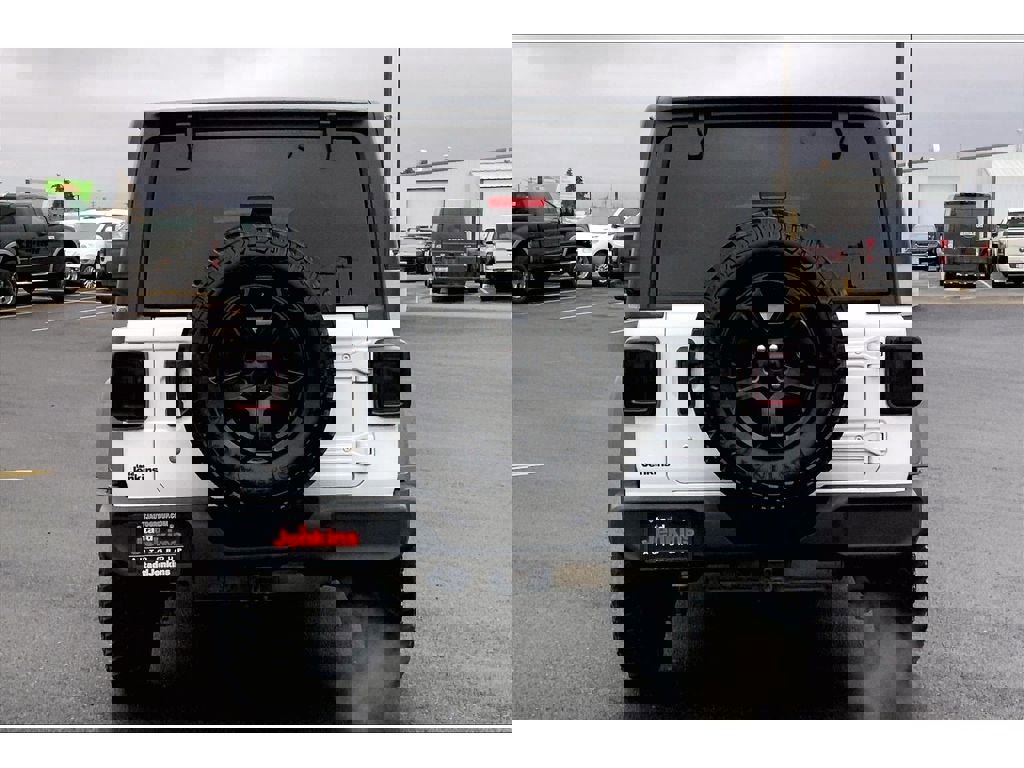 Used 2018 Jeep Wrangler Unlimited Sport S image 4