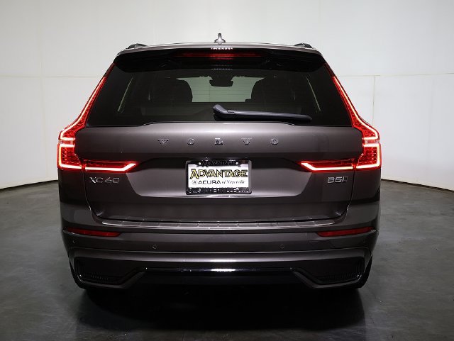 Used 2024 Volvo XC60 B5 Plus w/ Protection Package Premier AWD/4WD image 10