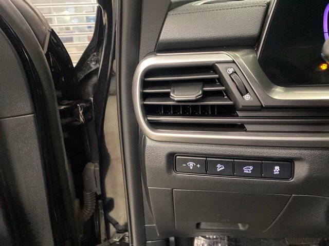 Used 2025 Kia Telluride S AWD/4WD image 10