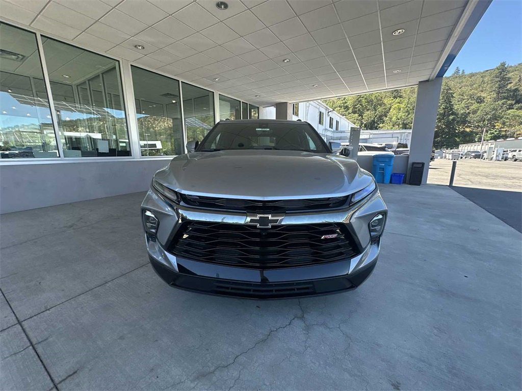 New 2025 Chevrolet Blazer RS w/ Driver Confidence II Package image 3