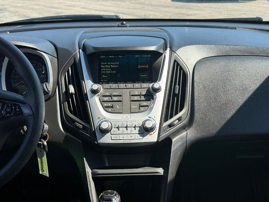 Used 2017 Chevrolet Equinox LS FWD image 13