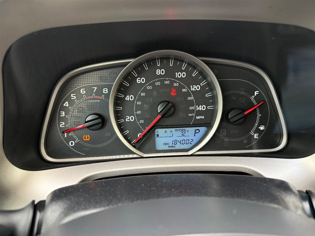 Used 2013 Toyota RAV4 XLE image 9