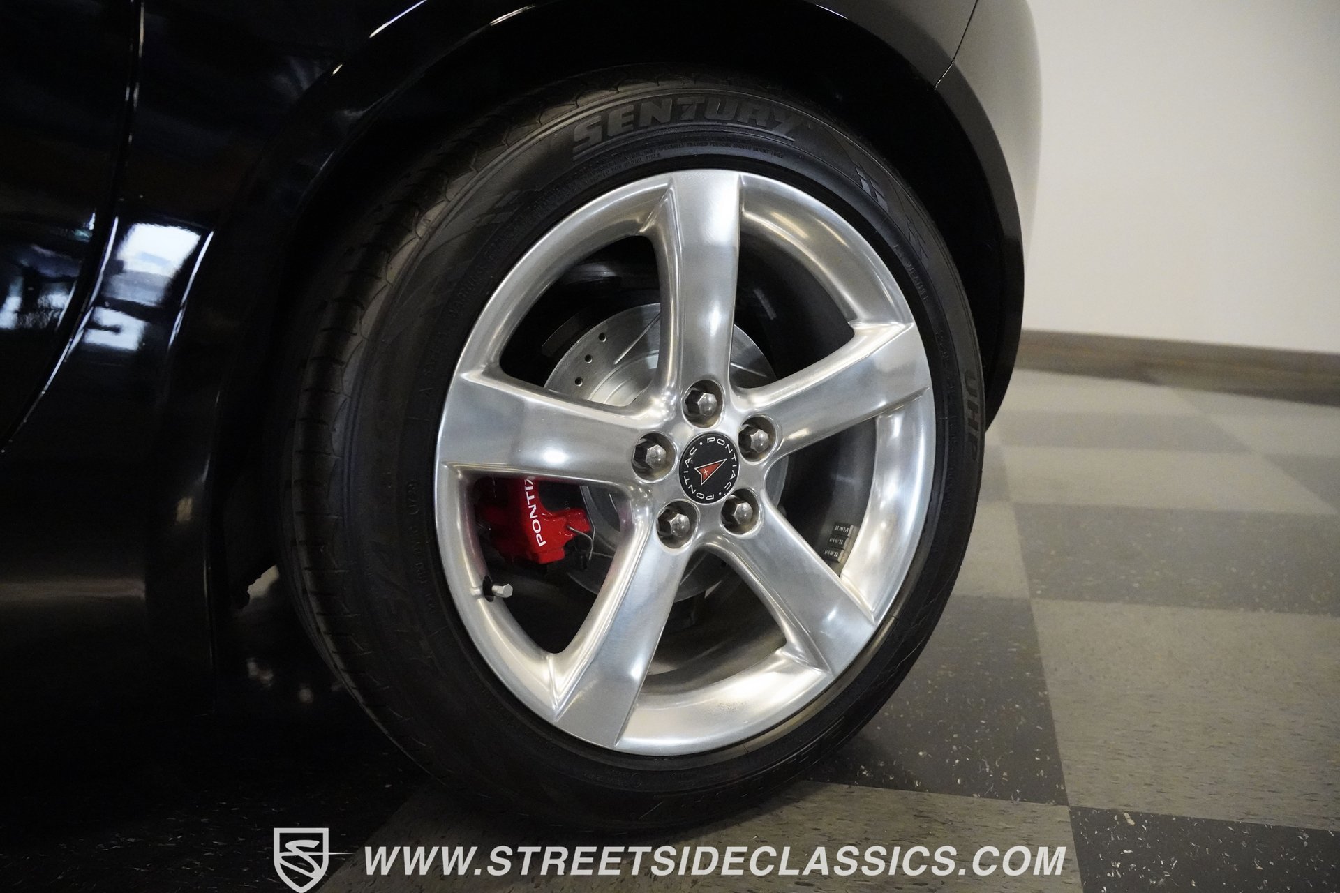Used 2006 Pontiac Solstice Convertible w/ Premium Package image 25