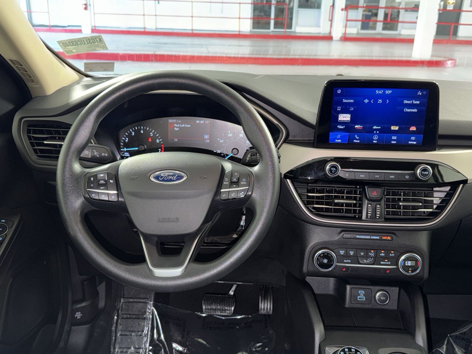 Used 2020 Ford Escape SE FWD image 16