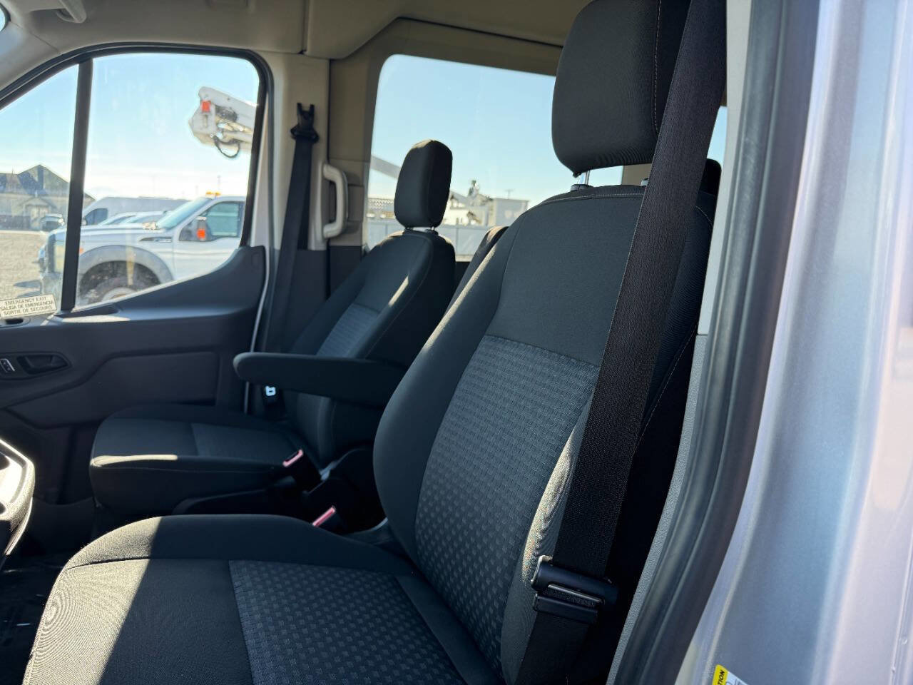 Used 2022 Ford Transit 350 XLT image 16