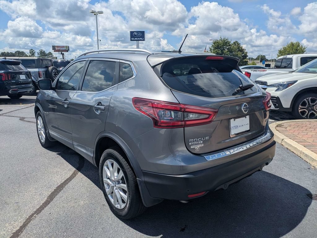 Used 2020 Nissan Rogue Sport SV FWD image 7