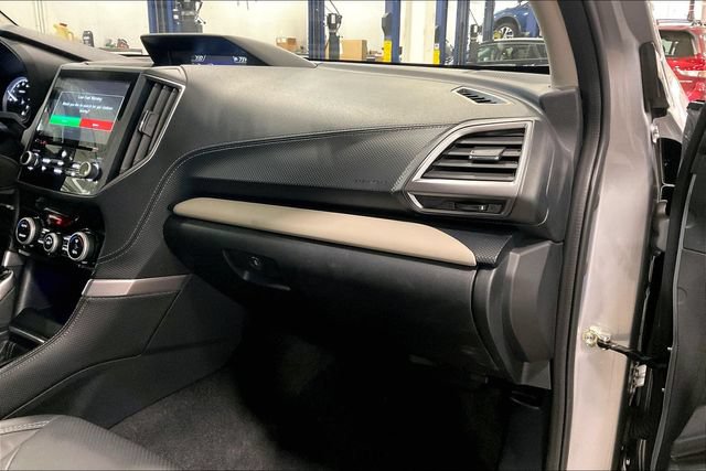 Used 2023 Subaru Forester Limited AWD/4WD image 16