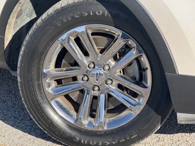 Used 2017 Ford Explorer XLT w/ Equipment Group 202A image 35