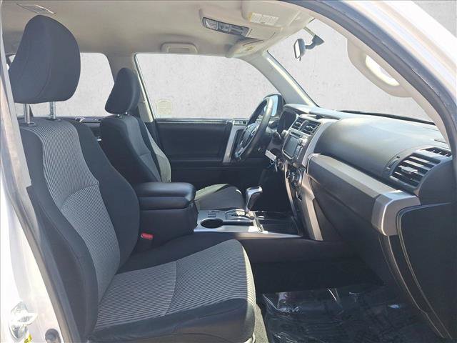 Used 2015 Toyota 4Runner SR5 RWD image 18