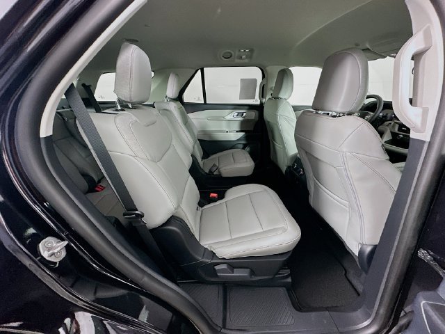 New 2026 Ford Explorer Active w/ Active Comfort Package AWD/4WD image 33