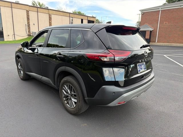 Used 2023 Nissan Rogue S FWD image 7