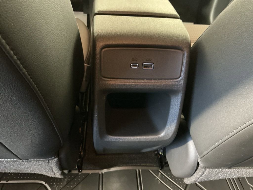 Used 2025 Chevrolet Trax LT w/ Driver Confidence Package image 12