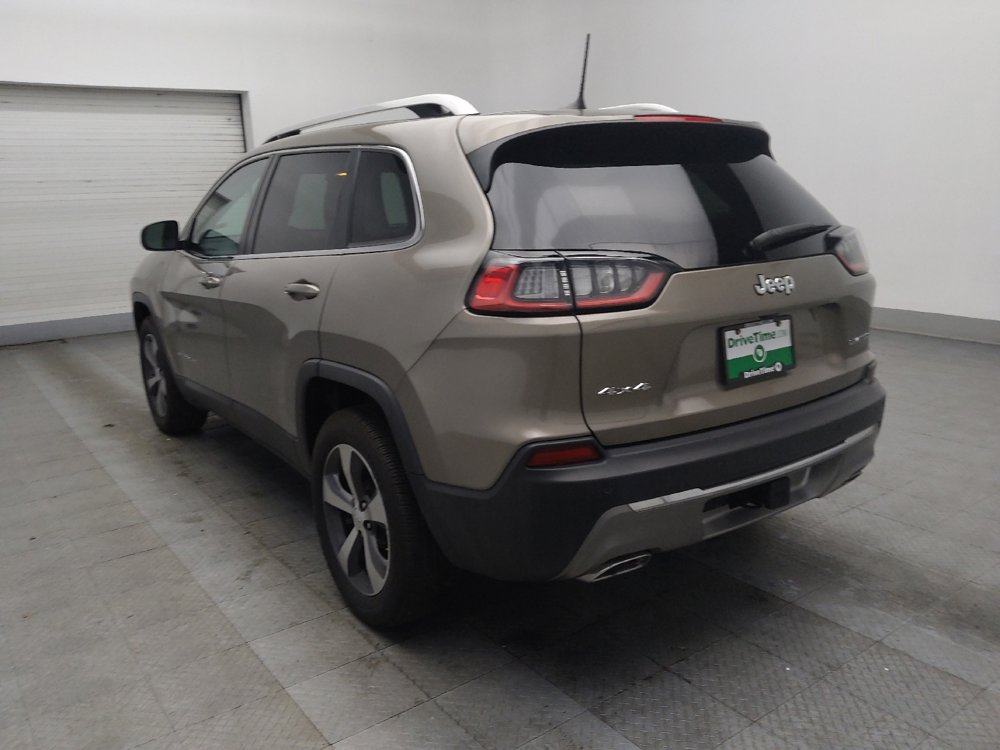 Used 2019 Jeep Cherokee Limited w/ Luxury Group AWD/4WD image 5