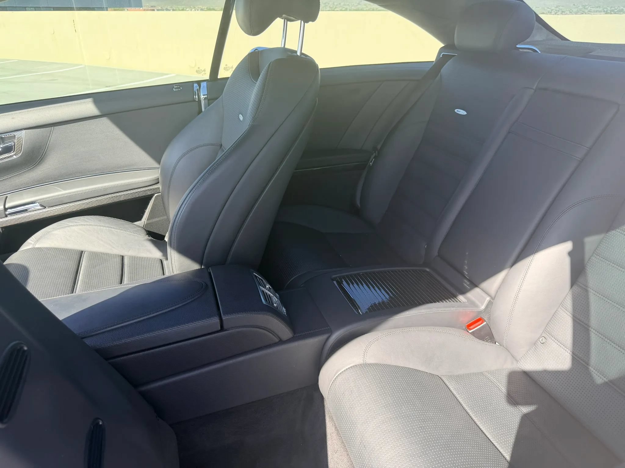 Used 2012 Mercedes-Benz CL 63 AMG image 10