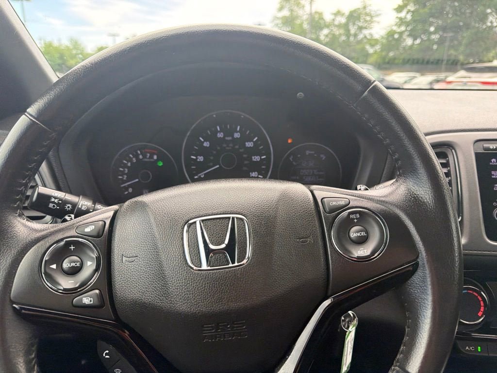 Used 2019 Honda HR-V Sport image 23