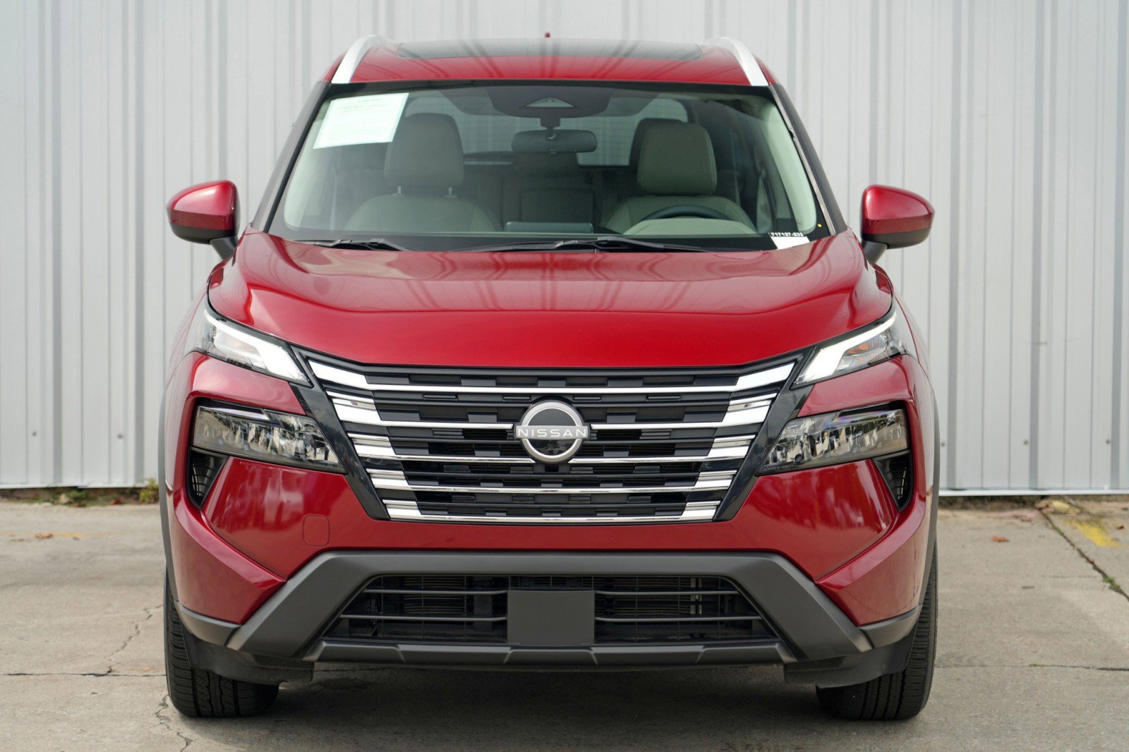 Used 2024 Nissan Rogue SV w/ SV Premium Package image 41