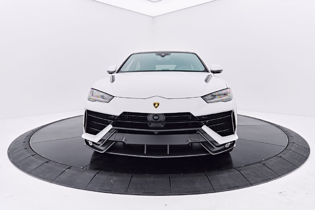 Used 2023 Lamborghini Urus Performante AWD/4WD image 19