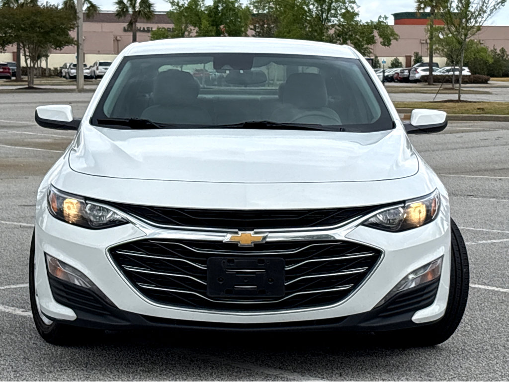 Used 2024 Chevrolet Malibu LT FWD image 2