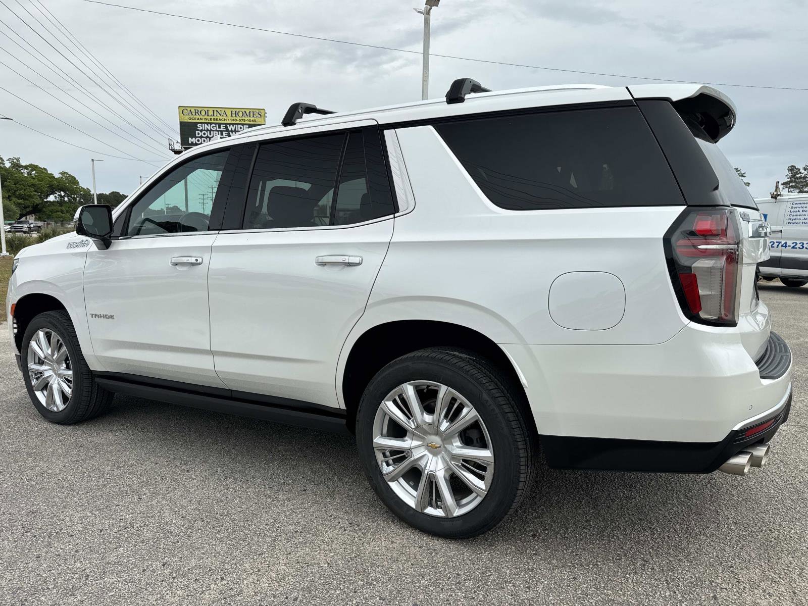 Used 2022 Chevrolet Tahoe High Country AWD/4WD image 6