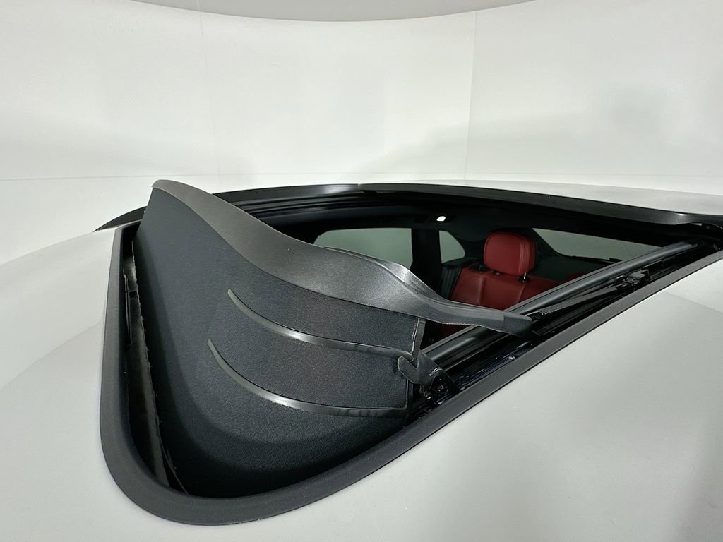 New 2026 Porsche Macan S image 14