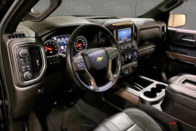 Used 2022 Chevrolet Silverado 1500 High Country w/ Technology Package image 19
