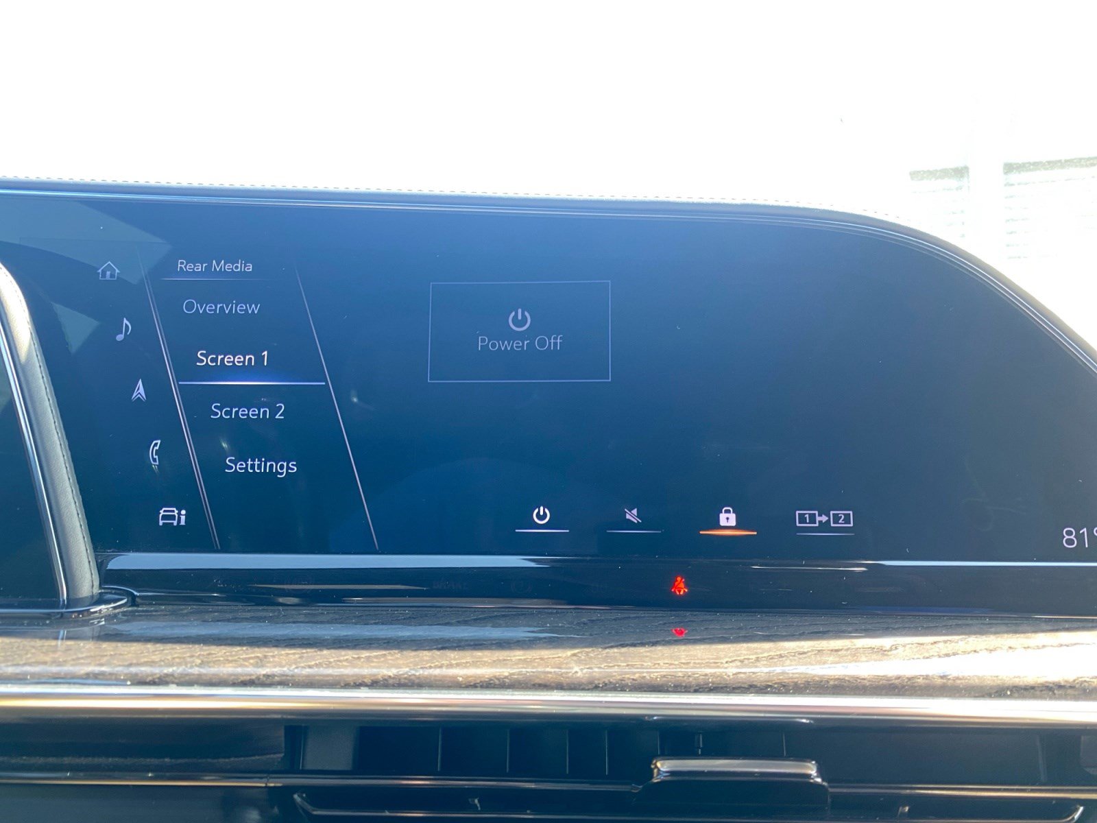 Used 2021 Cadillac Escalade ESV Premium Luxury image 16