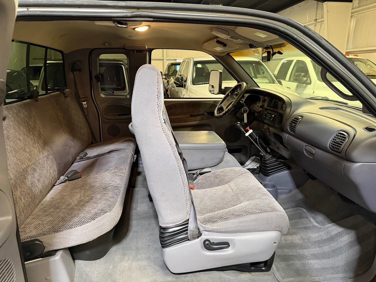 Used 2001 Dodge Ram 2500 Truck SLT AWD/4WD image 18