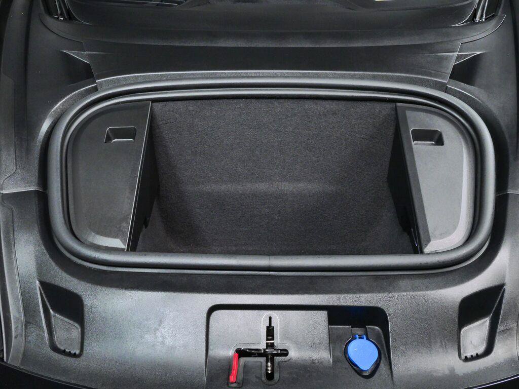 Certified 2023 Porsche Taycan RWD image 37
