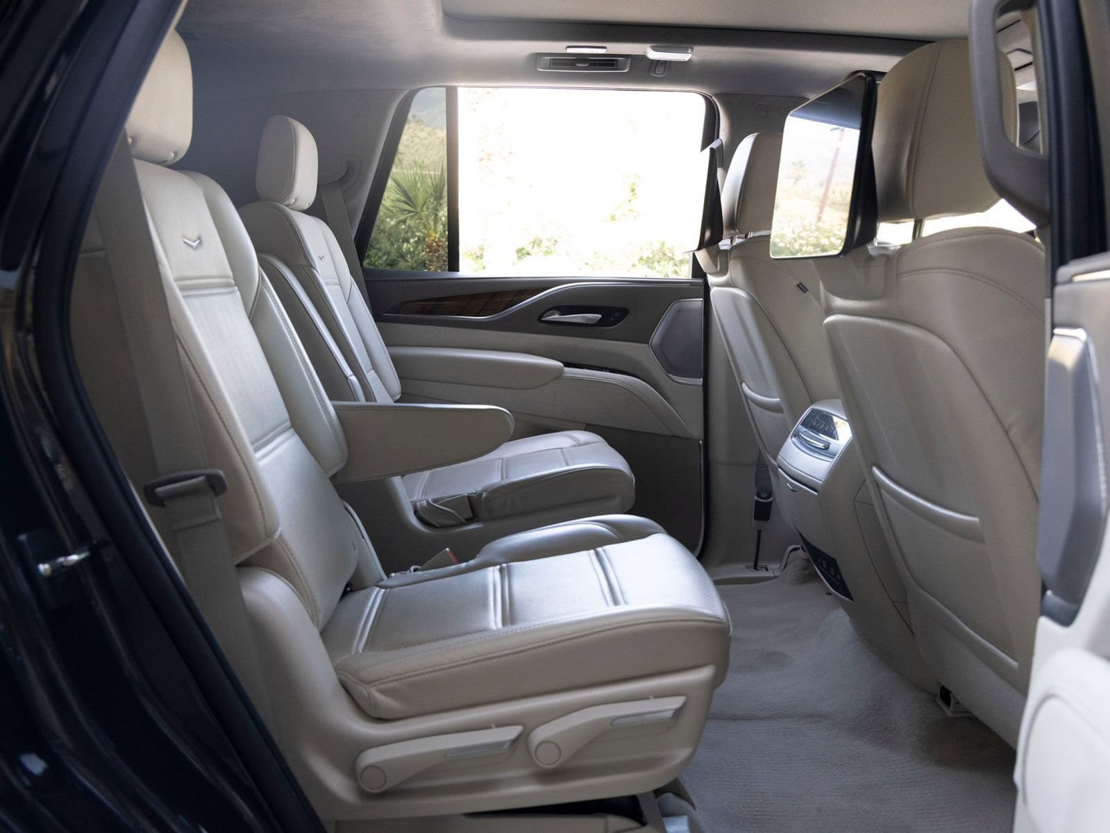 Used 2023 Cadillac Escalade Sport Platinum AWD/4WD image 24