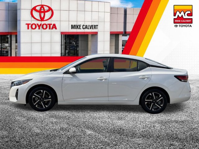Used 2024 Nissan Sentra SV FWD image 5