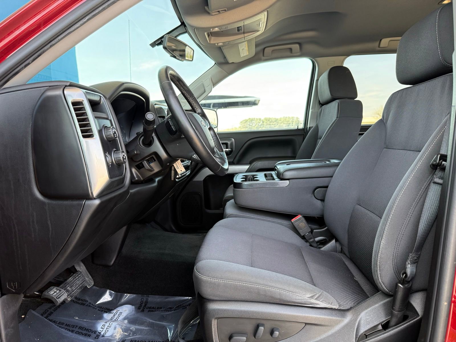Used 2018 Chevrolet Silverado 1500 LT w/ All Star Edition AWD/4WD image 24