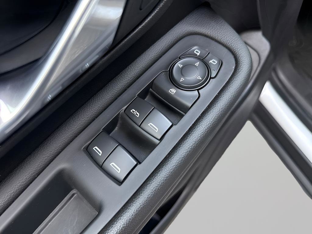 Used 2024 GMC Terrain SLE w/ Driver Convenience Package AWD/4WD image 19
