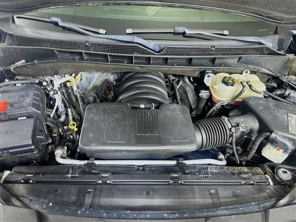 Used 2021 GMC Yukon Denali w/ Denali Premium Package image 9