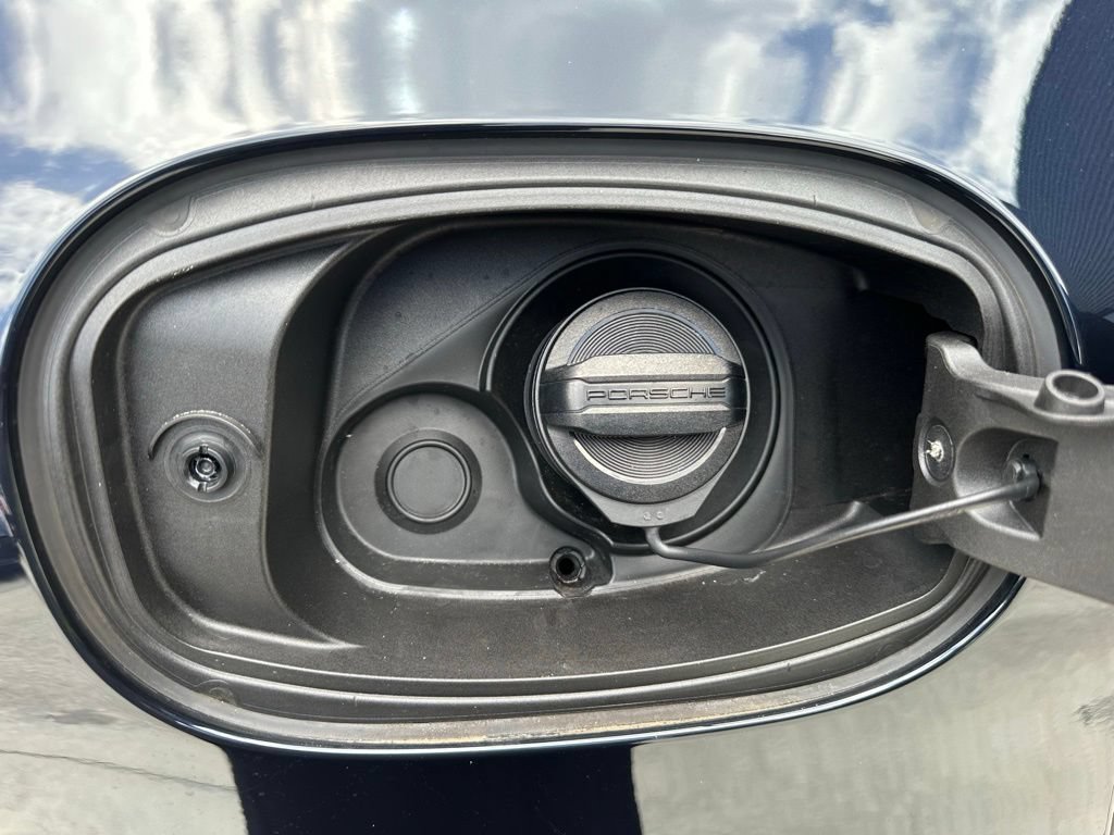 Certified 2023 Porsche Cayenne AWD/4WD image 44
